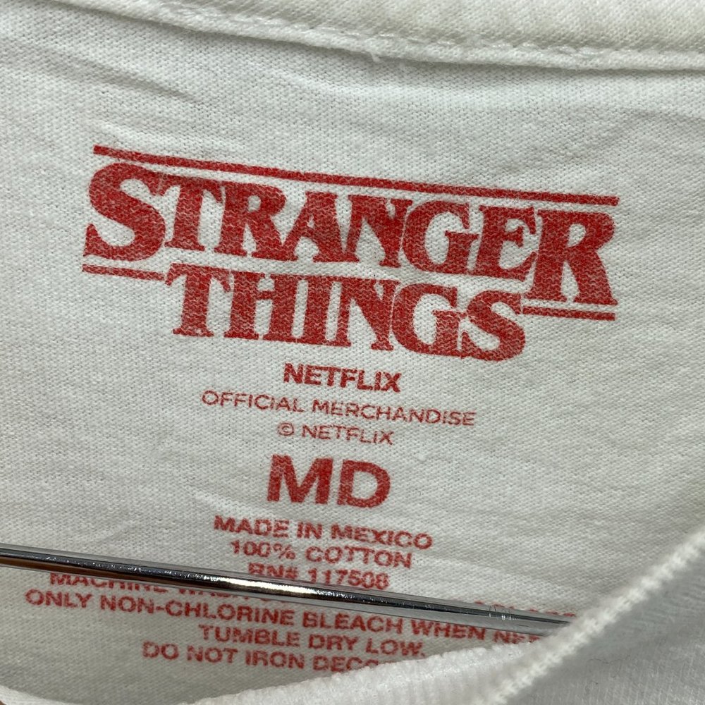 STRANGER THINGS Stranger Things Movie T-shirt Men's M size unclear black type Vintage Second Hand